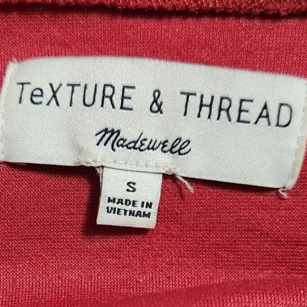Texture & Thread Madewell Red Crepe V Neck Wrap Side Top Blouse Womens Size S - Picture 7 of 7